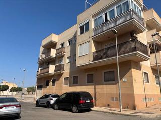 Pis  Fermín cacho. Venta de vivienda alquilada, no visitable