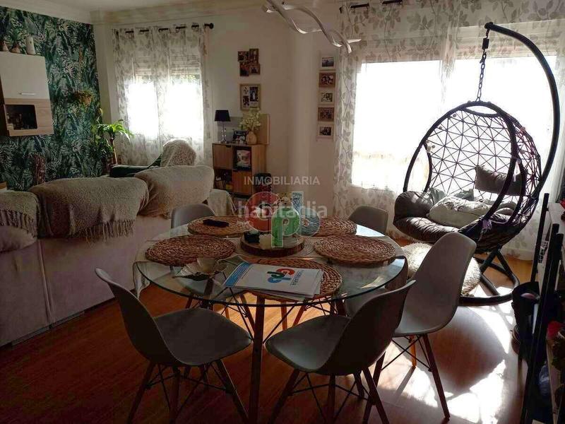 Foto 192d4587-756d-42f3-9ae6-327d21508e2a. Zweistöckige wohnung mit parking in La Envía Vícar