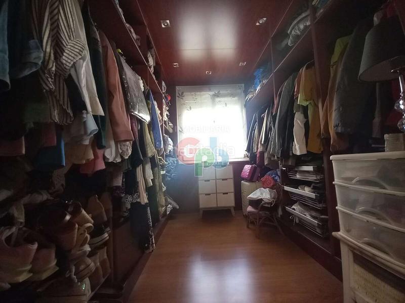 Foto cf39842e-b45e-4c43-8e22-b90aa2d308e4. Zweistöckige wohnung mit parking in La Envía Vícar