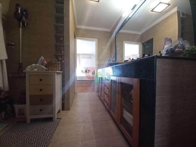 Foto eee78a79-92da-4af7-a030-bd24dd07f4f5. Zweistöckige wohnung mit parking in La Envía Vícar