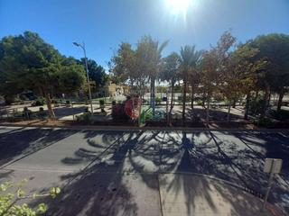 Piso en Las Cabauelas. Amplio piso con apartamento independiente  oportunidad nica