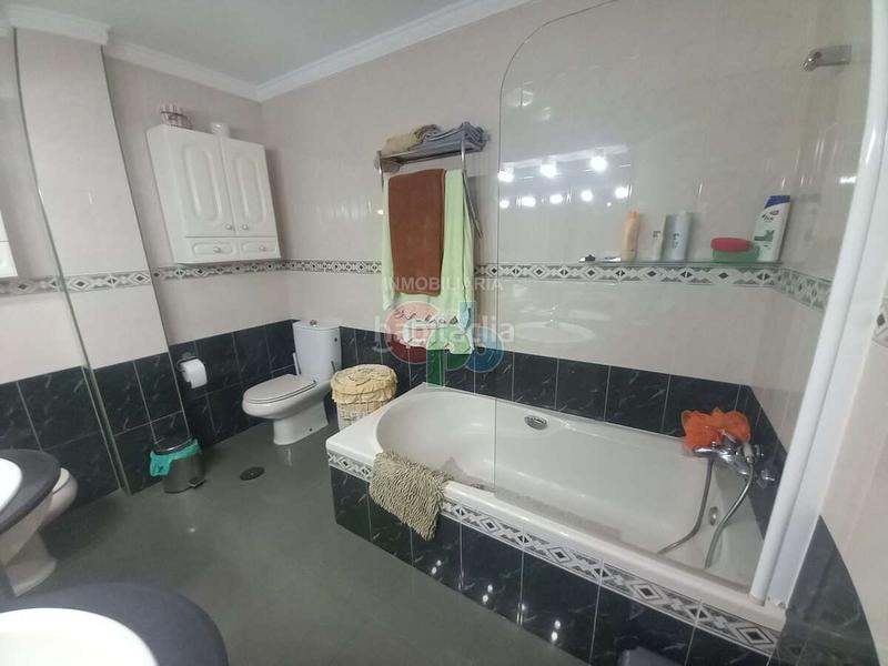 Foto e41c2aa3-8d7d-4c9d-8050-e9930247862a. Etagenwohnung in Las Cabañuelas Vícar