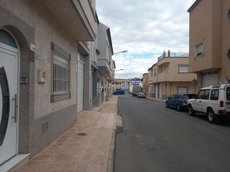 Foto 026abc7f-e27f-4363-b84b-184e7de8b4cd. Dúplex amb aparcament a puebla de Vícar Vícar