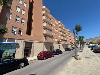 Appartement à Las Cabañuelas. Edificio mercadona de vicar.