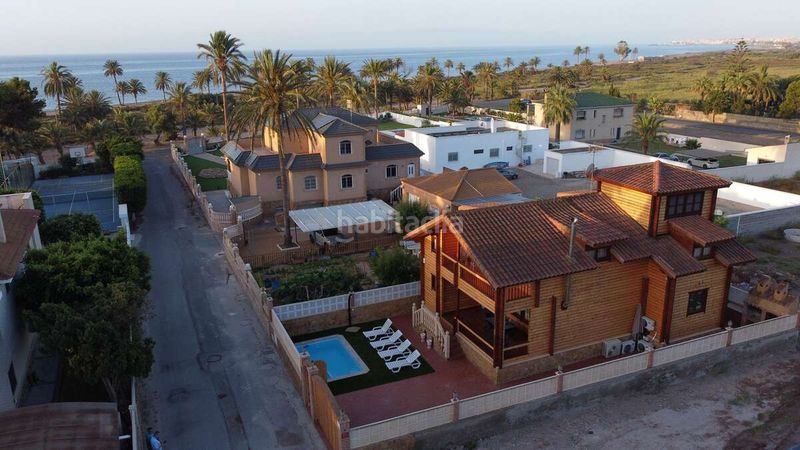 Foto 4acd1d22-7d77-48f8-ade9-f6ead69be40e. Lloguer xalet amb aparcament piscina a El Parador de las Hortichuelas Roquetas de Mar