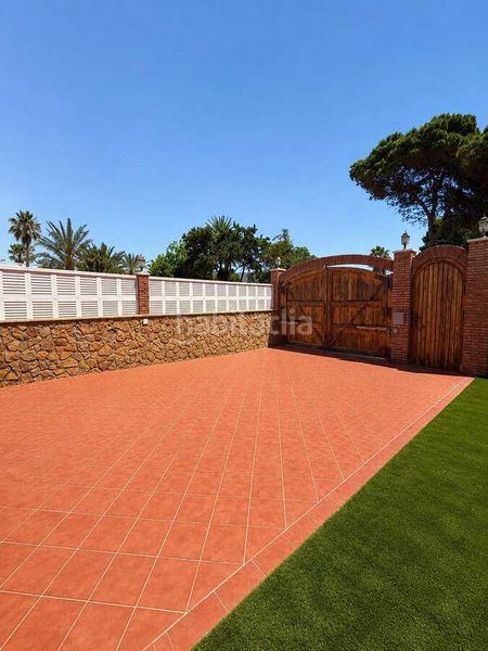 Foto f7b1d450-5c89-45f2-a9d7-9967fe1fd7ff. Lloguer xalet amb aparcament piscina a El Parador de las Hortichuelas Roquetas de Mar