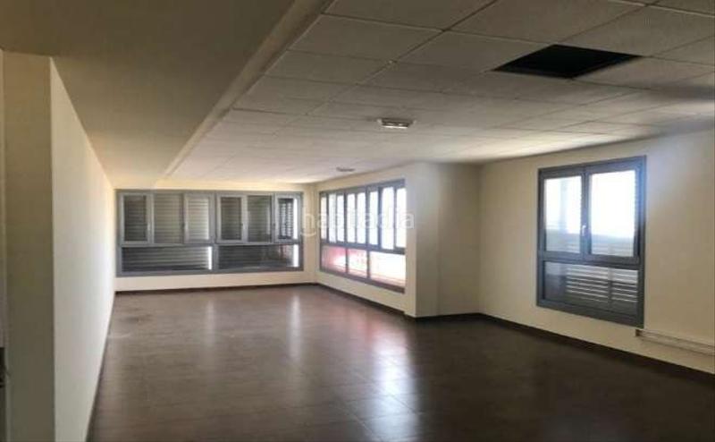 Foto b7e9d5f3-159c-401f-800c-d099bc9e155f. Oficina a La Gangosa Vícar