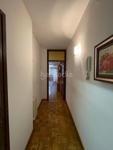 Foto 6893bb9c-063d-4be4-adff-587436745b36. Piso en Sants Barcelona
