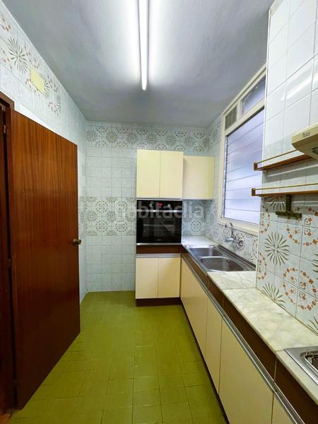Foto a0fcea2b-1f07-4fe8-9654-2a97ff233694. Piso en Sants Barcelona