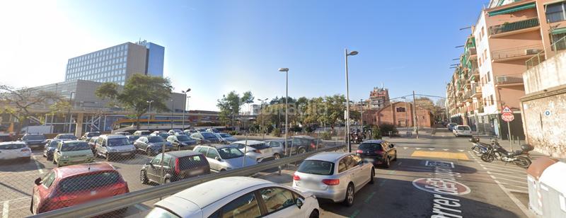 Foto a21a7e21-4632-4d3d-a70f-2e448e10d5e7. Piso en Sants Barcelona