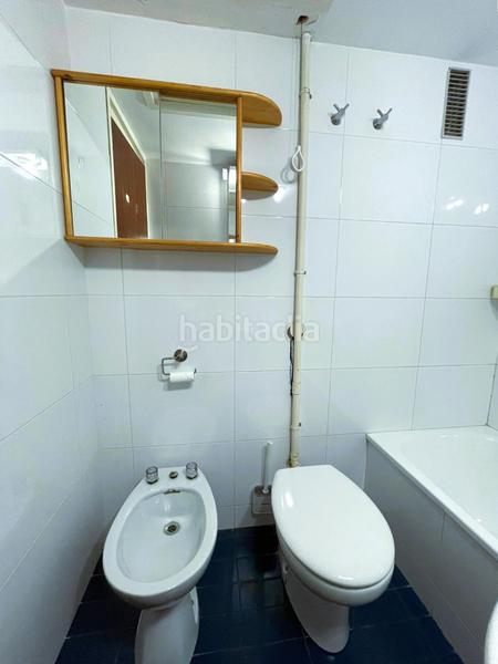 Foto a400bdc7-9429-401c-90b2-cefac87233f7. Piso en Sants Barcelona