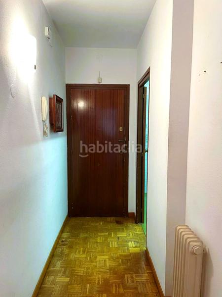 Foto b7df1bcc-2b52-4233-90eb-9d65b8fc1556. Piso en Sants Barcelona