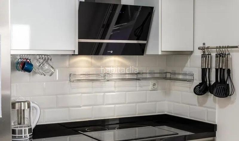 Foto f7d69af1-8afa-4fb8-850d-ac7cbfd4ac48. Appartamento con parcheggio in Puerto Marina Benalmádena