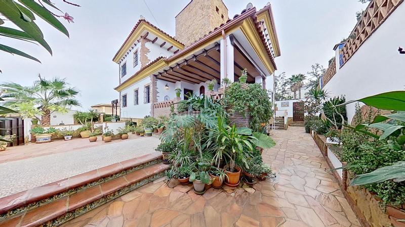 Foto 00657dd6-5067-4faf-b59a-86e039e36def. Chalet espectacular villa! en El Pinillo Torremolinos