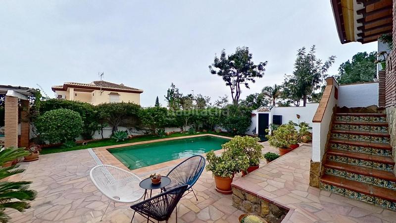 Foto 16ee2292-9ff2-40c0-b984-a08e416c20af. Chalet espectacular villa! en El Pinillo Torremolinos
