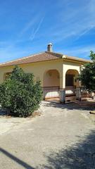 Country house in El Romeral-Peñón de Zapata. Finca rustica en el romeral