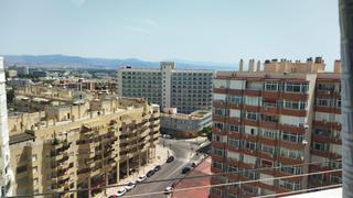Apartamento en Manantiales-Estación de Autobuses. Apartamento en el centro con maravillosas vistas y muy económico