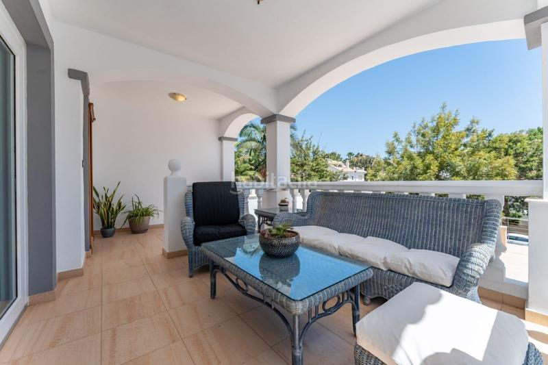 Foto 81a63cce-b08e-4bc9-8760-0fda1f6b5e17. Location maison jumelée avec parking piscine dans Cortijo Torrequebrada Benalmádena