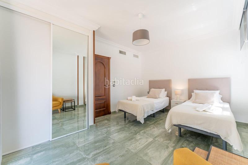 Foto 8c6ff9bb-4a21-46e7-b144-058cf6eeec10. Rent towny house with parking pool in Cortijo Torrequebrada Benalmádena