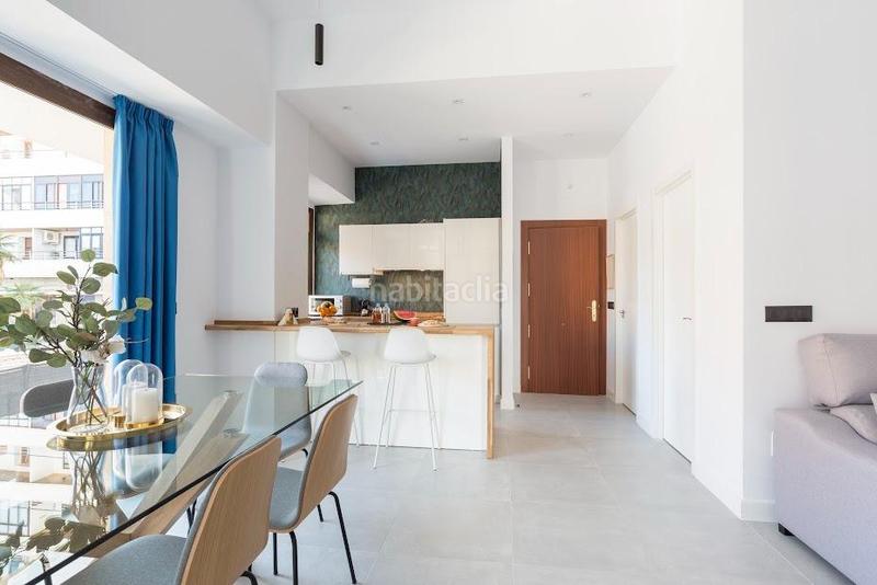 Foto 227a6a43-9b39-4ba3-89b0-40208c408217. Flat with pool in El Bajondillo Torremolinos