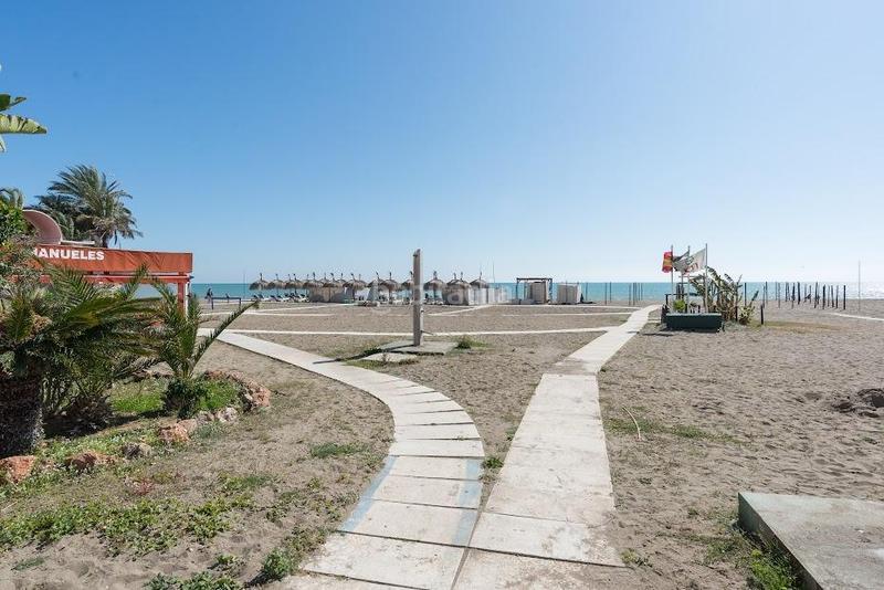 Foto 26aafdd8-5f07-46f9-bdeb-cb2a53ca5ce8. Flat with pool in El Bajondillo Torremolinos