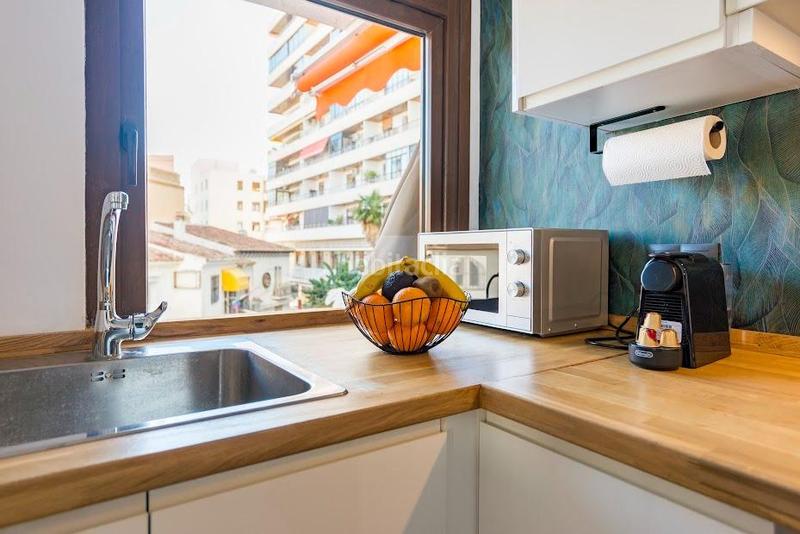 Foto 2b4f9338-6c62-4c77-aaf9-79f968fc00ca. Flat with pool in El Bajondillo Torremolinos