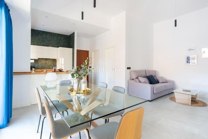 Foto 5c2900f2-719c-4089-9da8-2ba8a06e6b59. Flat with pool in El Bajondillo Torremolinos