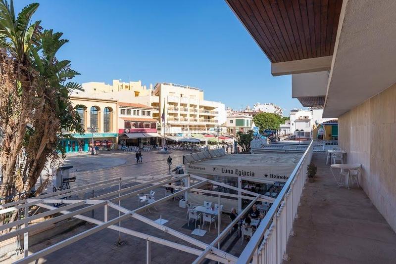 Foto 5d7cf759-6162-4b05-9706-056bd4d2174e. Flat with pool in El Bajondillo Torremolinos