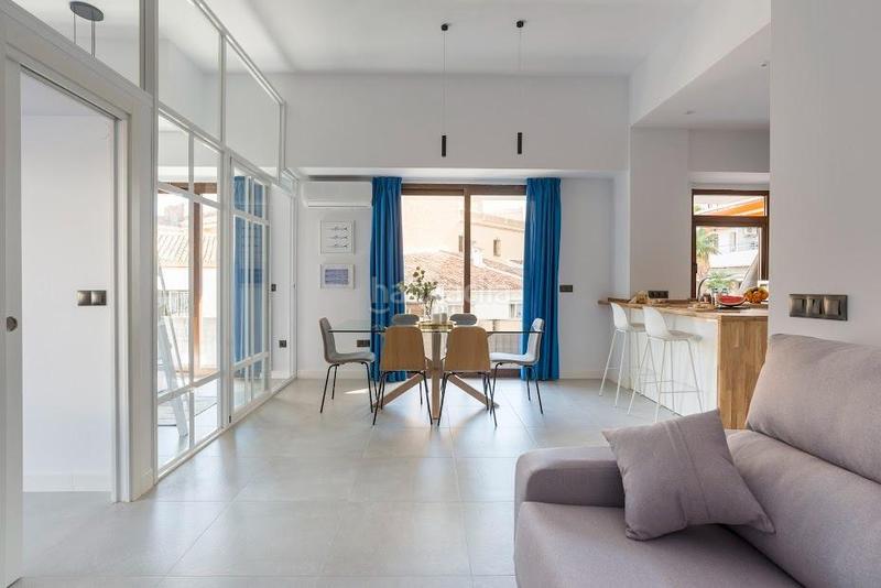 Foto c0fd083f-c931-494e-9c48-acdcc5559f97. Flat with pool in El Bajondillo Torremolinos