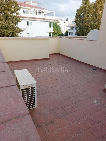 Foto 8d0d822d-8b54-4736-8ba2-a07b2e01b9c8. Appartamento con parcheggio in La Carihuela - Los Nidos Torremolinos