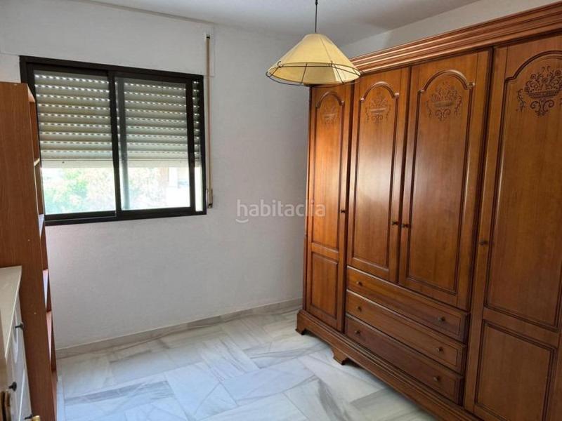 Foto 2f30707a-6e27-4480-b749-5e88d02db7b7. Etagenwohnung mit parking in La Carihuela - Los Nidos Torremolinos