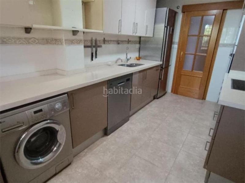 Foto 00c8f0eb-e7c0-491b-88d6-99ee2b2cc5a5. Piso amplio piso con licencia turística, dos terrazas y zonas premium en El Pinillo en Torremolinos