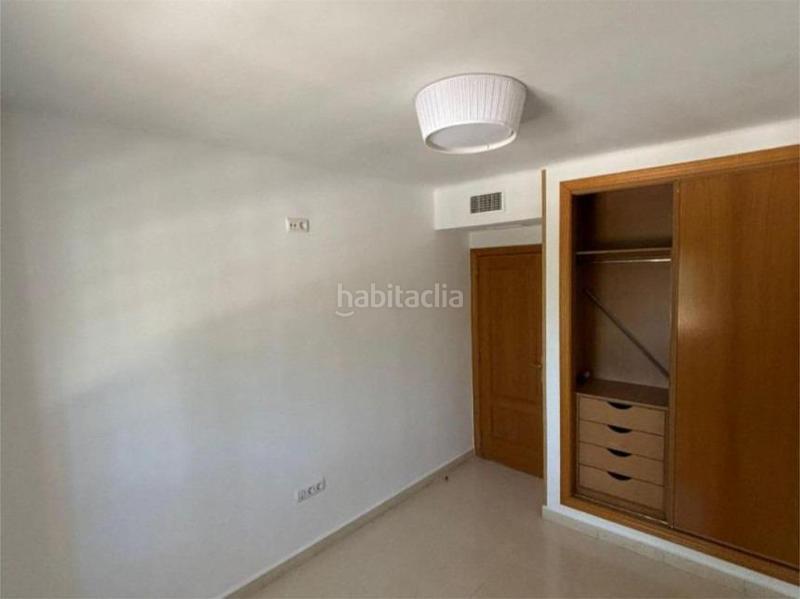 Foto 0f1d4e20-1007-4357-b203-748d7f822bd7. Piso amplio piso con licencia turística, dos terrazas y zonas premium en El Pinillo en Torremolinos