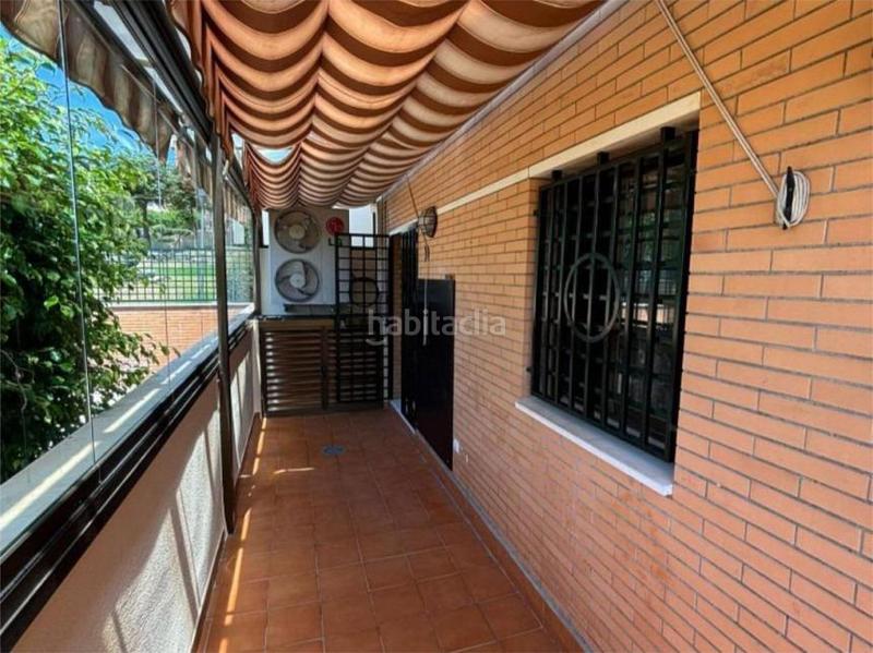 Foto cfbd5641-e82f-4bf9-82a8-c00cb1e677c9. Piso amplio piso con licencia turística, dos terrazas y zonas premium en El Pinillo en Torremolinos