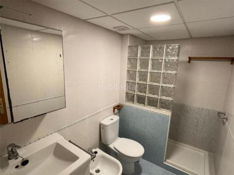 Foto f8f6c01f-8f84-49c0-829c-1e9cf7aeaac9. Piso amplio piso con licencia turística, dos terrazas y zonas premium en El Pinillo en Torremolinos