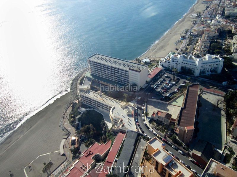 Foto be0bde6c-7874-432d-8086-89cd0385a358. Estudi amb calefacció aparcament piscina a El Bajondillo Torremolinos