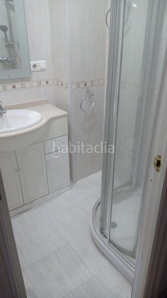 Foto ed262ca1-4216-4783-a380-8783686ee0c5. Pis amb piscina a El Bajondillo Torremolinos