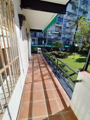 Piso en Solymar. Apartamento en avenida de bonanza , benalmádena
