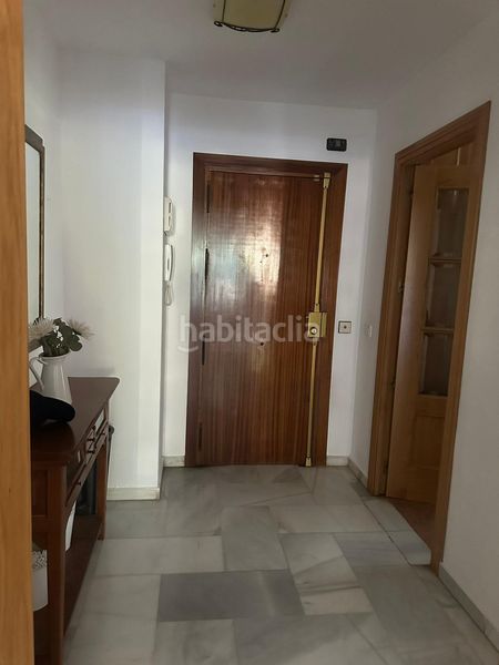 Foto 1fa1643e-45dd-416b-a653-b36be67e6f96. Pis amb aparcament piscina a La Carihuela - Los Nidos Torremolinos