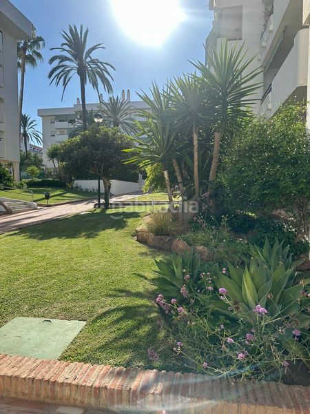 Foto e23a6e54-5b14-4bfc-8778-488ddd0b622c. Pis amb aparcament piscina a La Carihuela - Los Nidos Torremolinos