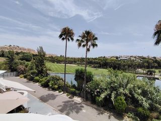 Casa adossada a Nueva Torrequebrada. Impresionante adosado en nueva torrequebrada, apartamento indepe
