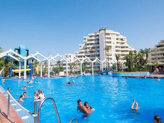 Estudi a Avenida avenida parque 3. Oportunidad en benalbeach