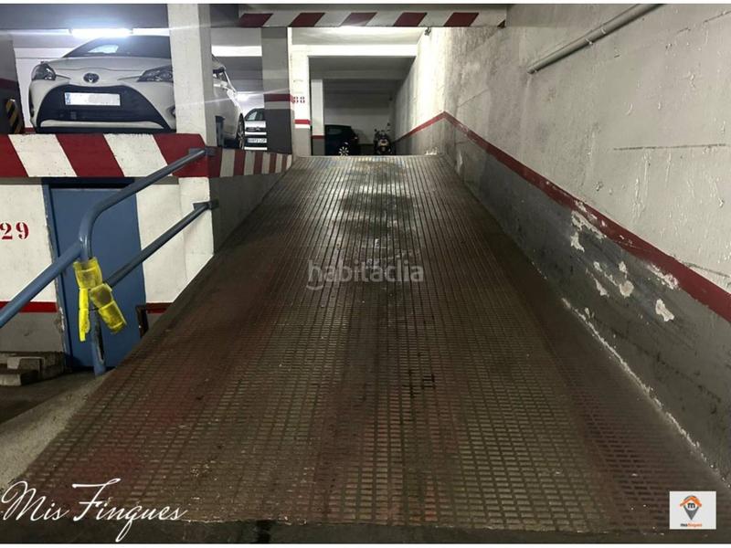 Foto 551f39bd-1101-4adb-a11a-ea106a7ac2e0. Autoparkplatz in Centre Sabadell