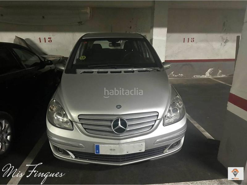 Foto b5e57c65-1c18-4445-bdec-a82062876440. Autoparkplatz in Centre Sabadell