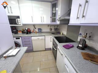 Etagenwohnung  Vallès. Piso en el centro, junto al parc catalunya!!!