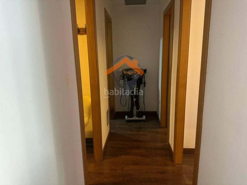 Foto 3dfaf891-0c5a-44a8-9b09-1ae677d26e68. Local comercial a Centre Sabadell