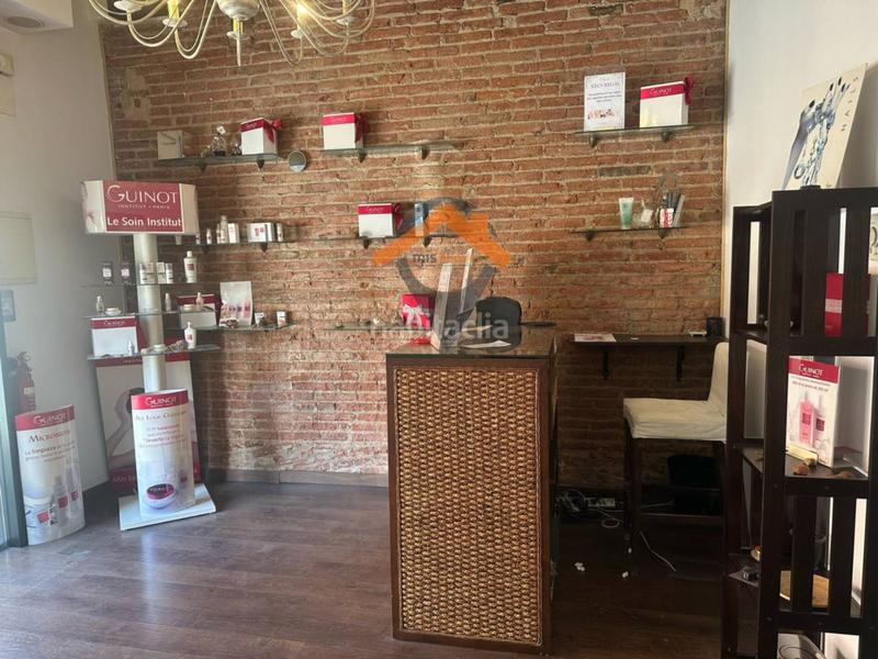 Foto af519721-b9a8-4994-a7a1-ea975c27d827. Local comercial a Centre Sabadell