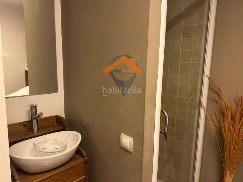 Foto e123cc07-4a53-4a7b-908f-5d7cfff0258c. Local comercial a Centre Sabadell
