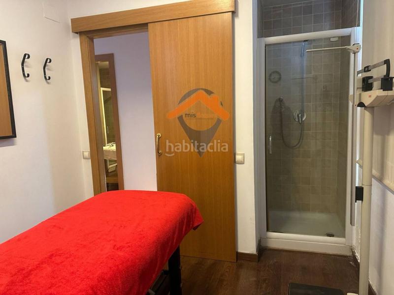 Foto edab99ec-924e-4850-930f-7d3948ed2935. Local comercial a Centre Sabadell