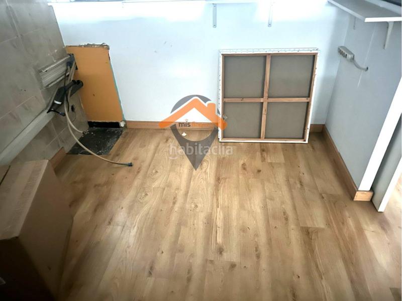 Foto 29c1245d-49b2-45d9-ad21-00cf5b88ced1. Lloguer local comercial a Centre Sabadell